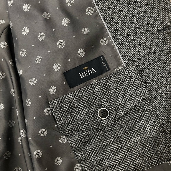 Classic Joseph Abboud Reda Gray Men's Blazer. 48R - Picture 3 of 6